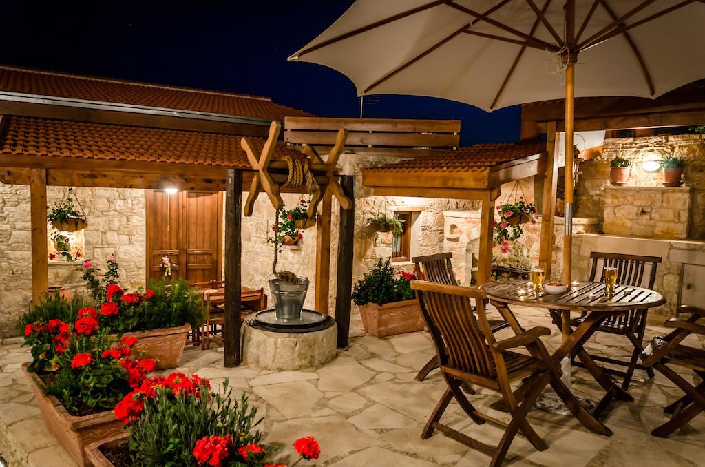Xenios Cottages Lofou Exterior photo