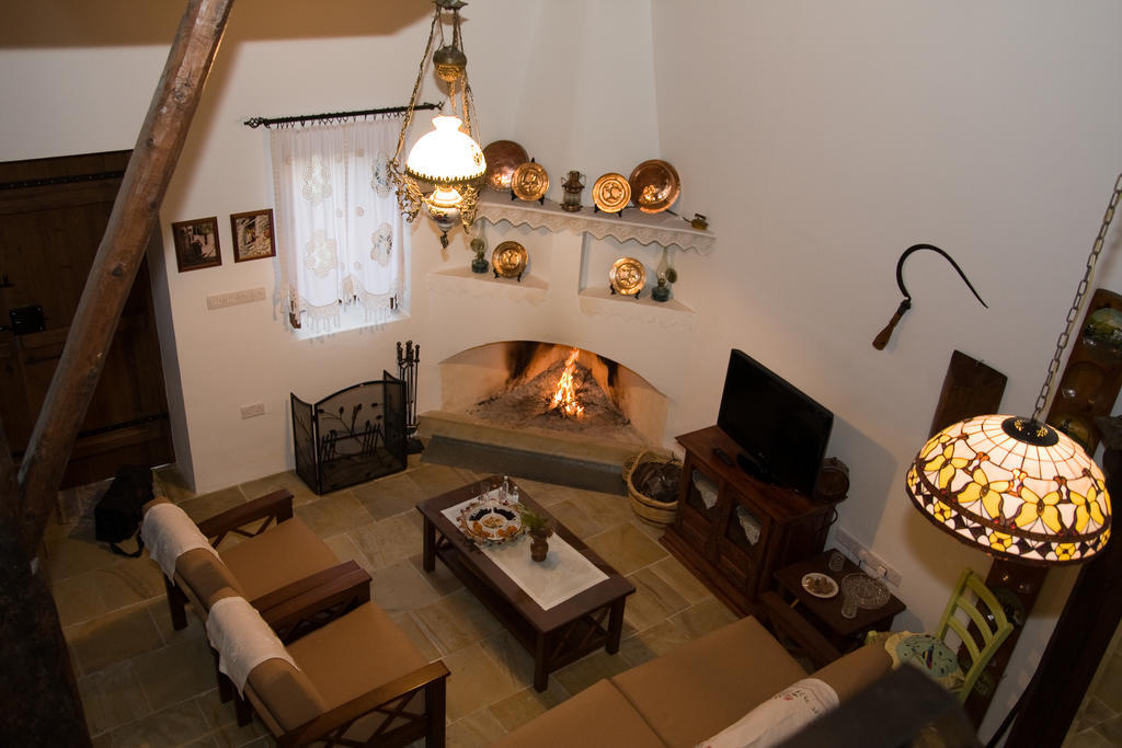 Xenios Cottages Lofou Room photo